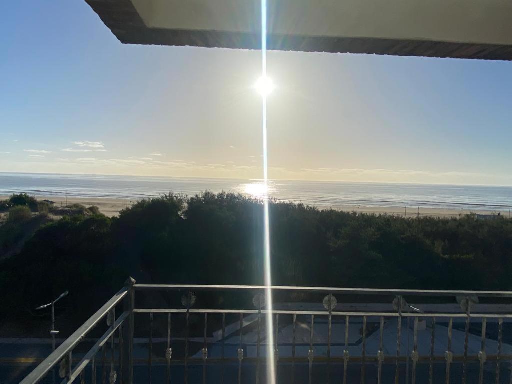 Costanera Mar Hotel & Suites San Clemente del Tuyú Exteriör bild